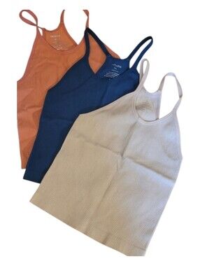 🥳4/$25!🥳 BNWOT Women Ribbed Camisole Tank - Blue, Peach, Cream (3-Pack)